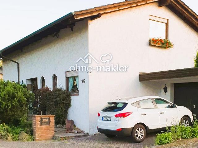ohne Maklerprovision! Einfamilienhaus mit schönem Studio