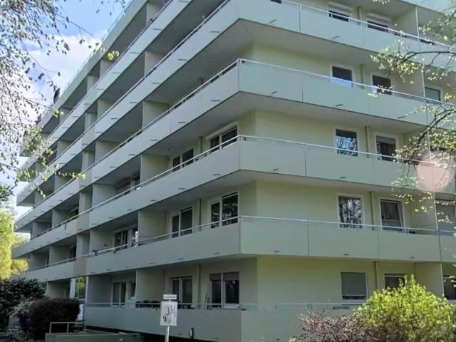 Ohne Käuferprovision Über 109 qm verfügbare Wfl. geräumige 3,5 Zimmer Wohnung Puchheim Bhf