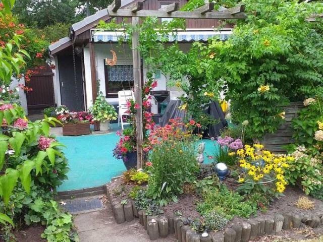 Ohne Käuferprovision: Massiv gebautes Gartenhaus direkt am Osterdeich, nahe des Weserstadions!
