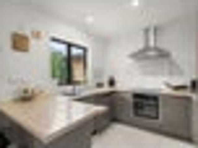 Ohauiti, 5 bedrooms, $925 pw