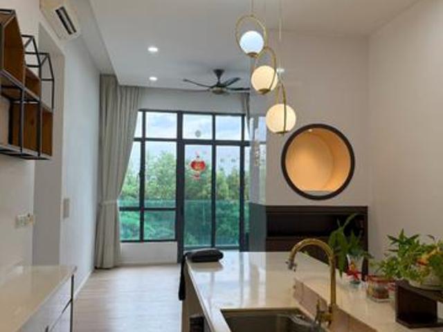 Ohako Residence Unit For Sale Condo Puchong Dijual LRT nearby