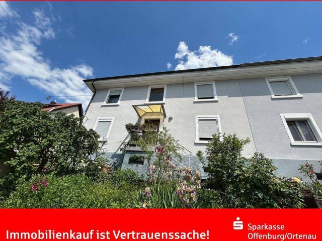 Ohlsbach Doppelhaushälfte mit Potential