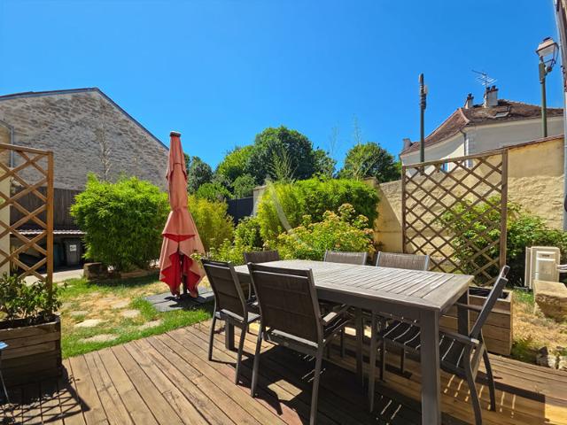 Oinville sur montcient Maison 6 pièce s 142 m²