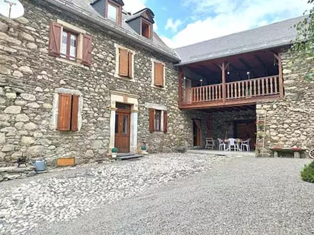 Oô 31110 Achat / Vente maison 7 pièces t7 terrasse parking