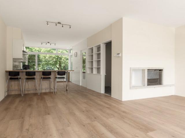 Oostelijk Halfrond, Amstelveen