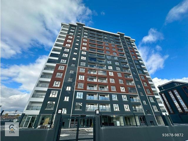 ÇÖL EMLAK'TAN HAVAALANINA KOMŞU PROTOKOL YOLU ÜZERİNDE 724 GÜVENLİKLİ SİTEDE ARA KAT SIFIR DAİRE