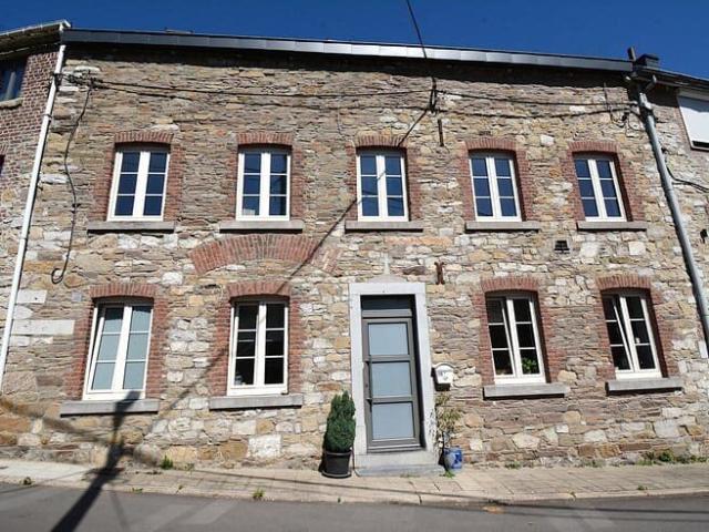 Olne Grand appartement en triplex de 165 m² !