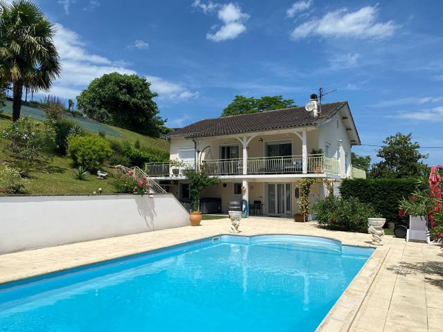 Oloron Maison 5 Pieces, Piscine 120m² Oloron Sainte Marie
