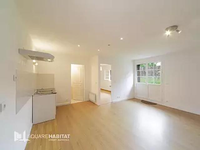 Oloron Sainte Marie 64400 Achat / Vente appartement 2 pièces t2 au dernier étage