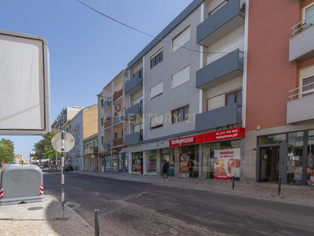 Olá, sou um jovial T2 no Barreiro