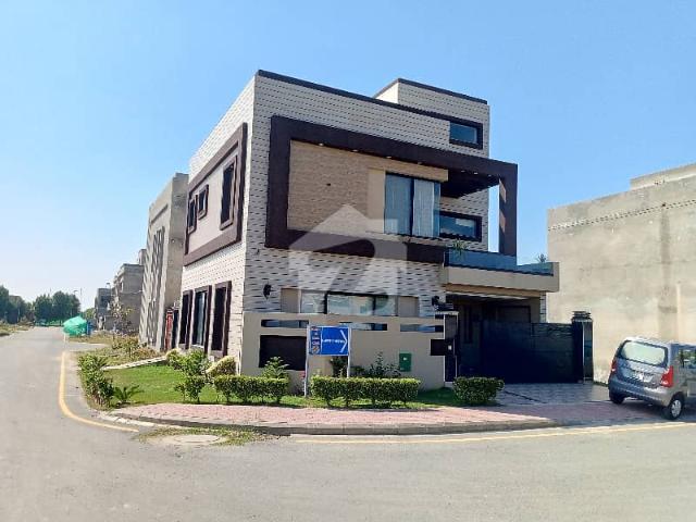 Olc B Block Corner House For Sale