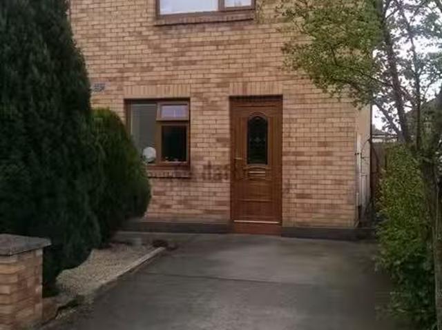 Old County Road, Crumlin, Dublin 12 is for rent