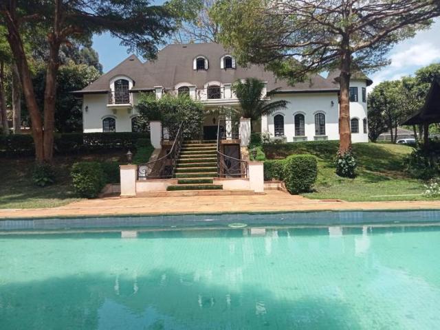Old Kitisuru Burgundy Renaissance Ambassadorial Mansion on 1/2 Acre