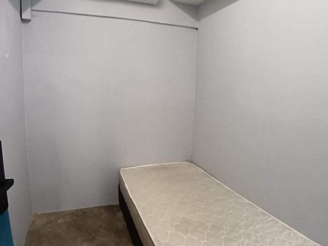 Old Klang Road – Worker Unit for Rent Whole Unit or Individual Rooms