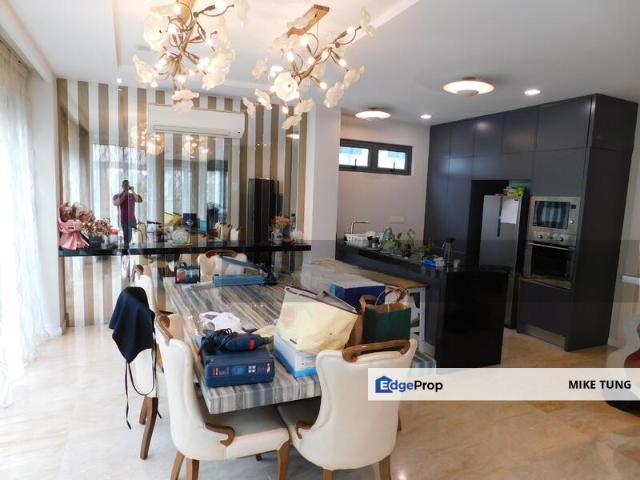 OLD KLANG ROAD, KUCHAI LAMA, CORNER BUNGALOW FOR SALE