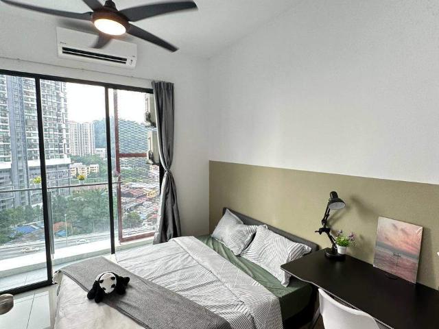 Old Klang road Middle balcony room rental ✨15mins drive to mid valley kl