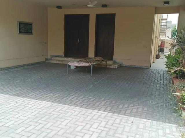 Old house for sale in sui gas phase 1 in good candition lahore sui gas housing society id 81300