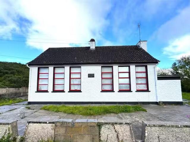 Old School House Halligan, Cloonfallagh, Kiltimagh, Co. Mayo.