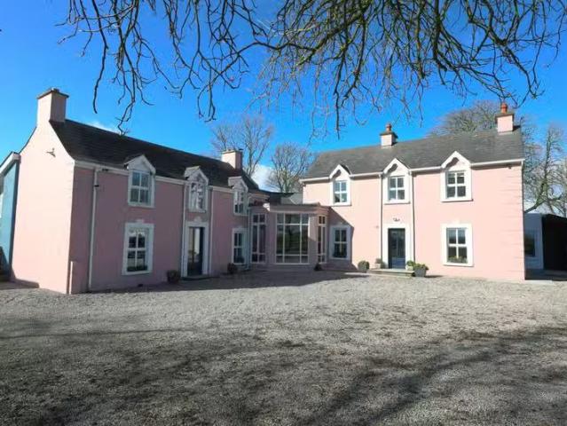 Oldglass Housed, Grantstown, Ballacolla, Co. Laois, R32Y0E9 is.
