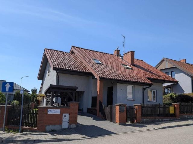 Dom z piwnicą 94m2, pełne wyposażenie, ogrzewanie podłogowe