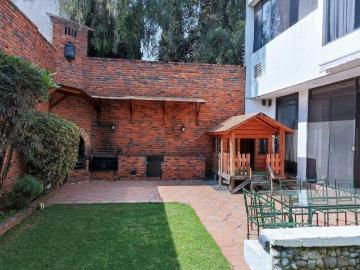 Olivar de los Padres, Casa en calle cerrada con vigilancia