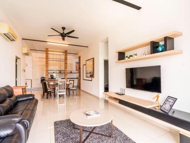 Olive Tree Residence At Bayan Baru Fully Reno Furnish 4Room
