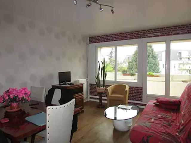 Olivet 45160 Location appartement 2 pièces t2 cave parking