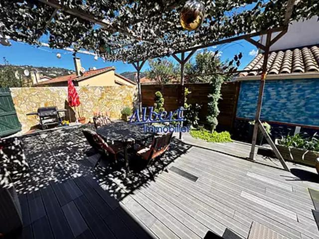 Ollioules 83190 Achat / Vente maison 4 pièces t4 au dernier étage