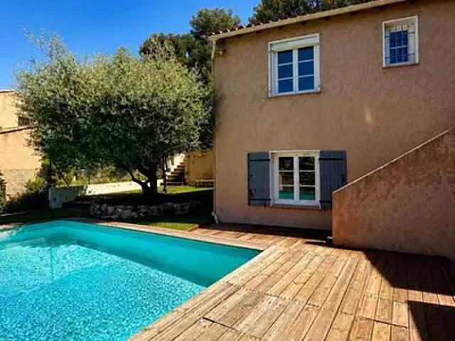 Ollioules 83190 Achat / Vente maison 7 pièces t7 piscine jardin