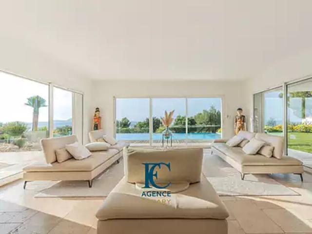 Ollioules 83190 Achat / Vente maison 8 pièces t8