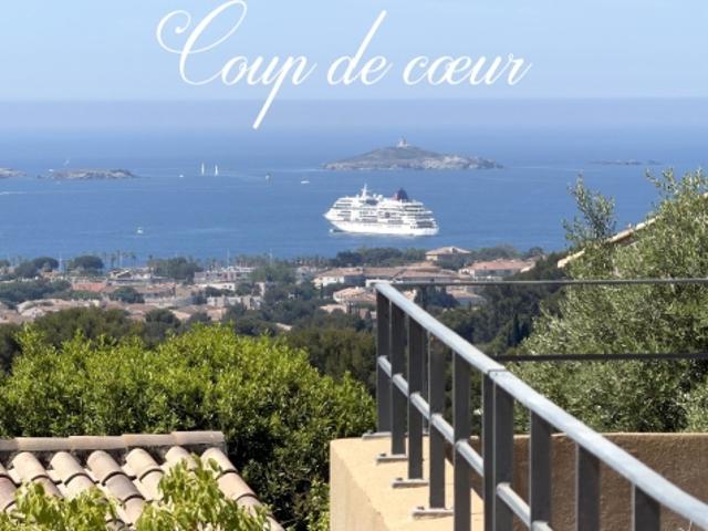 Ollioules, à la limite de Sanary sur Mer, villa d'architecte 3 chambres, vue mer
