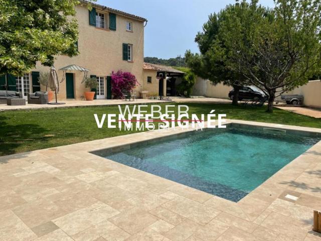 OLLIOULES BASTIDE ANCIENNE VILLAGE A PIED