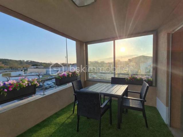 OLLIOULES: T3 EN DUPLEX AVEC TERRASSE