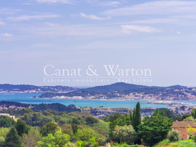 Ollioules Toulon Villa et dépendances vue mer