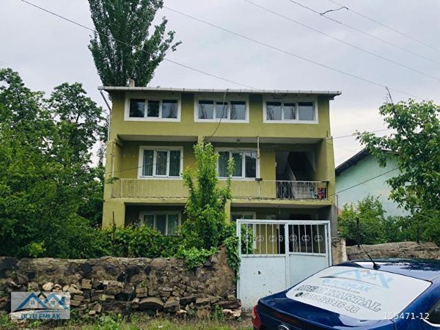 OLTU EMLAK'TAN ASLANPAŞA MAHALLESİNDE SATILIK BİNA