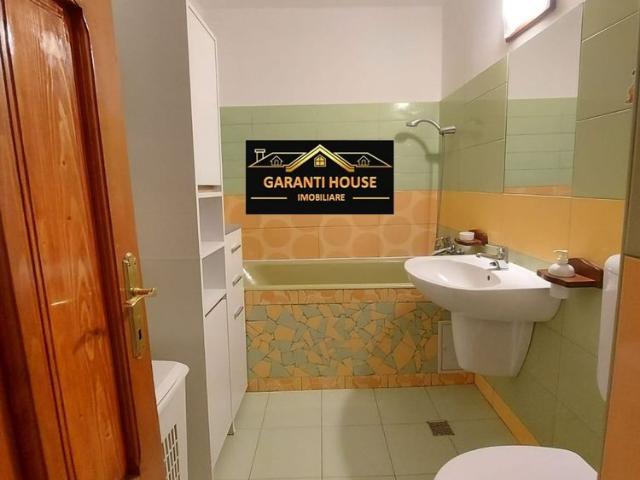 Olteniei, apartament cu 2 camere, decomandat, mobilat, 350€/Luna
