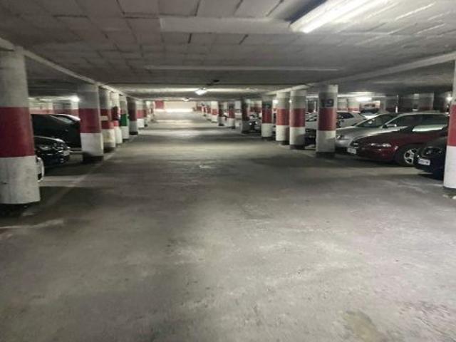 ¡OLVÍDATE DE BUSCAR APARCAMIENTO!