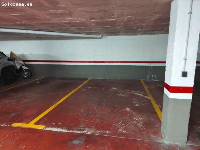 ¡Olvídate de dar vueltas! Plaza de garaje frente al Hospital Virgen del Rocío