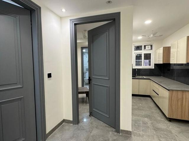 Om Real Estate 2 Bedroom 1000 Sq. Ft. Apartment in Chattarpur Delhi Listing ID: #10396