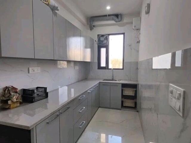 Om Real Estate 2 Bedroom 900 Sq. Ft. Apartment in Chattarpur Delhi Listing ID: #10402