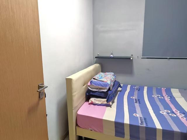 ommon Room at Westwood Residences. Female Only no agent fee