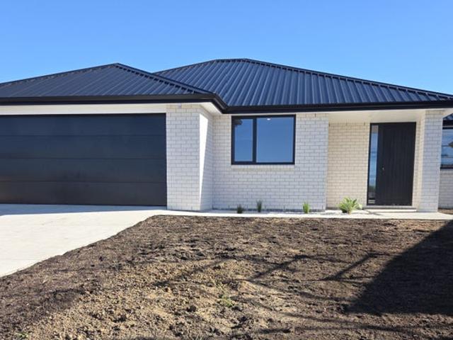 omokoroa, 4 bedrooms