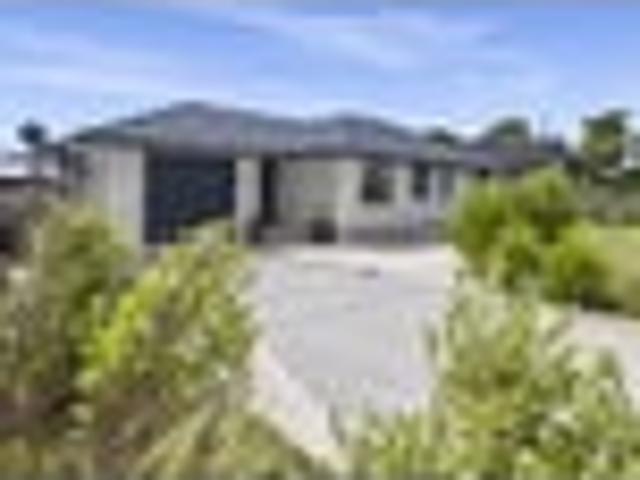 Omokoroa, 3 bedrooms, $680 pw
