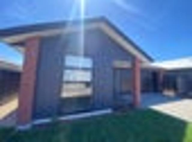 Omokoroa, 3 bedrooms, $690 pw