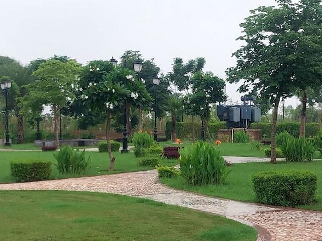 Omaxe City Omaxe Heights 147 Sq. Yd. Plot in Sector 97 Faridabad Listing ID: #10032