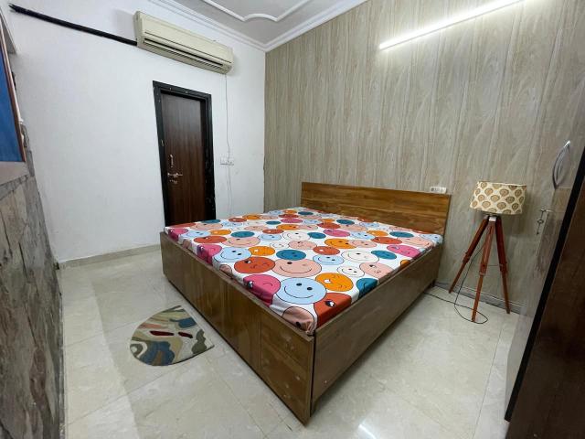 Omaxe Designer Villas Mayfield Garden 2 Bedroom 1800 Sq. Ft. Builder Floor in Sector 51 Gurgaon Listing ID: #9880