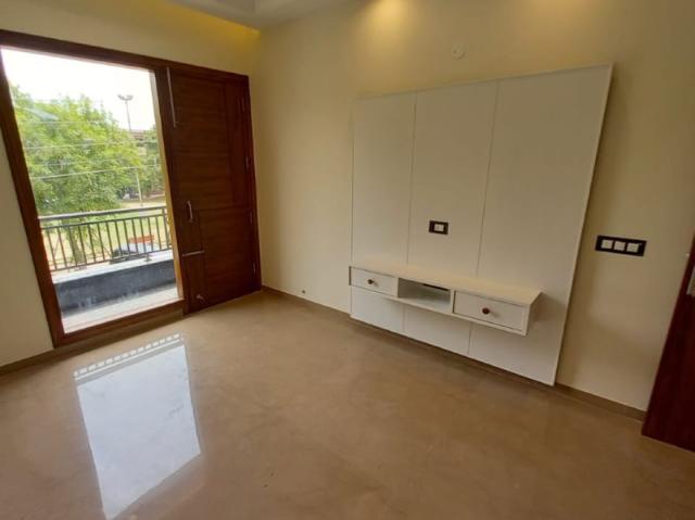 Omaxe New Chandigarh North Mullanpur Chandigarh 3 Bedroom 1500 Sq. Ft. Builder Floor in Mullanpur Chandigarh Listing ID: #10202