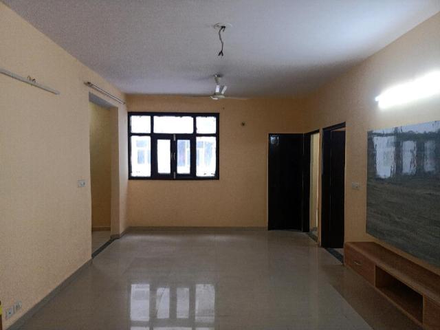 Omaxe Royal Residency Faridabad 3 Bedroom 1800 Sq. Ft. Apartment in Sector 79 Faridabad Listing ID: #10251