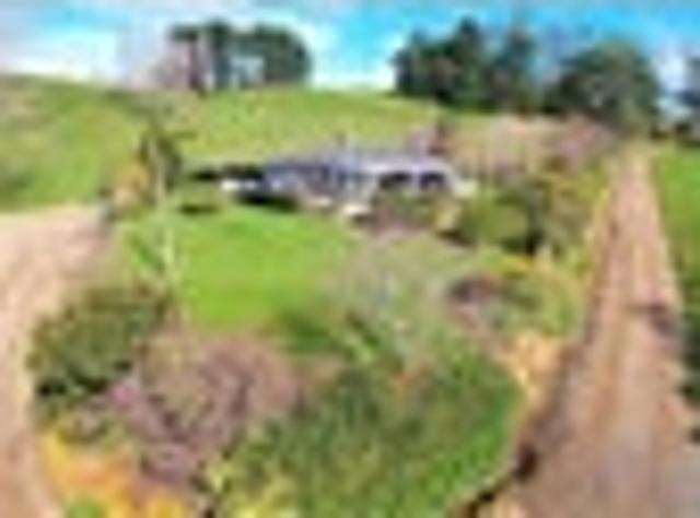 Omakere, 4 bedrooms, $650 pw
