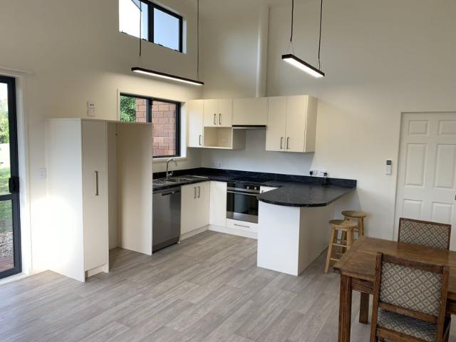 Omanawa, 2 bedrooms